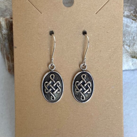 Sterling Silver 925 Signed L.M. Oval Oxidized Celtic Knot Dangle Drop Earrings - Picture 11 of 16